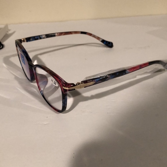 Blue light glasses, heart shaped and readers - Picture 14 of 16